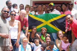 Jamaicans living in Dubai welcome Jamaican-born Barrington Irving 